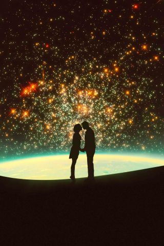 A Cosmic Kiss